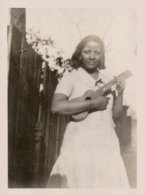 L A U R A   D U K E S, 1930s; source: http://www.myspace.com/jugbandtribute/photos/1718974