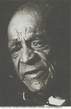 D A D D Y &nbsp; S T O V E P I P E at the Fickle Pickle, Chicago, IL, June 1963; source: Blues Who's Who, p. 545; photographer: Raeburn Flerlage